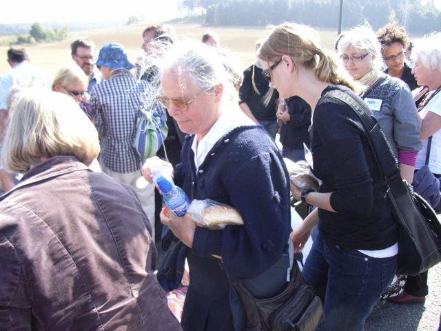 Excursion - Scramble for Lunch