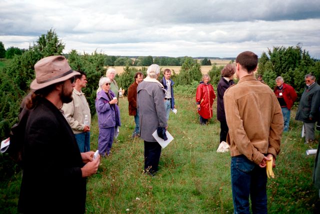 1998 Valsgärde. Norr, NN, NN, Arrhenius, Herschend, NN, NN, Magnus, Waller, Rundkvist